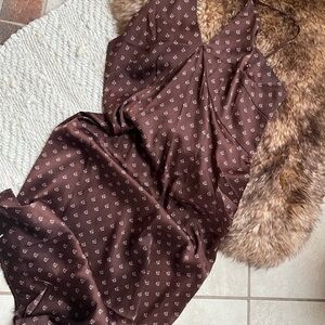 Silky sexy medium/large maxi dress. Brown Patterned Dress